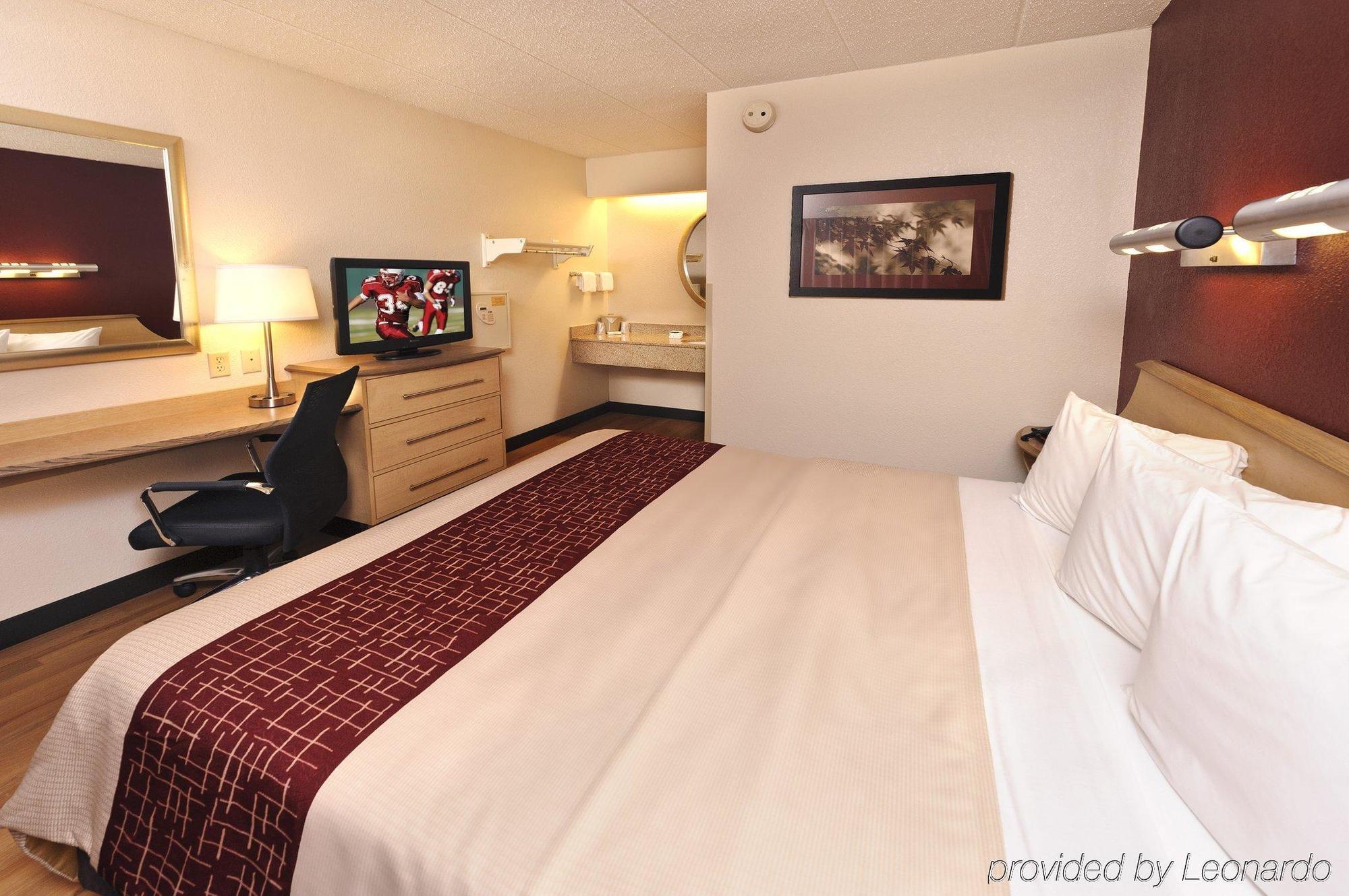 Red Roof Inn Chicago - Downers Grove Room photo